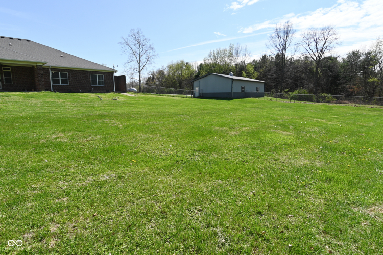 Listing Image 42