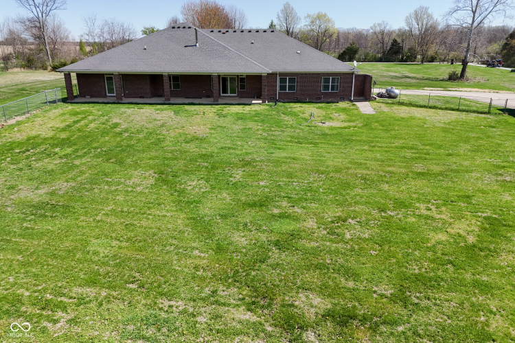 Listing Image 46