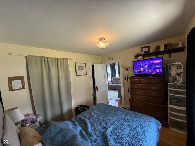 Listing Image 18
