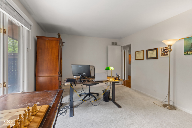 Listing Image 25