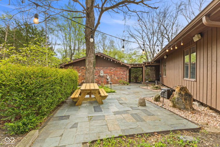 Listing Image 56