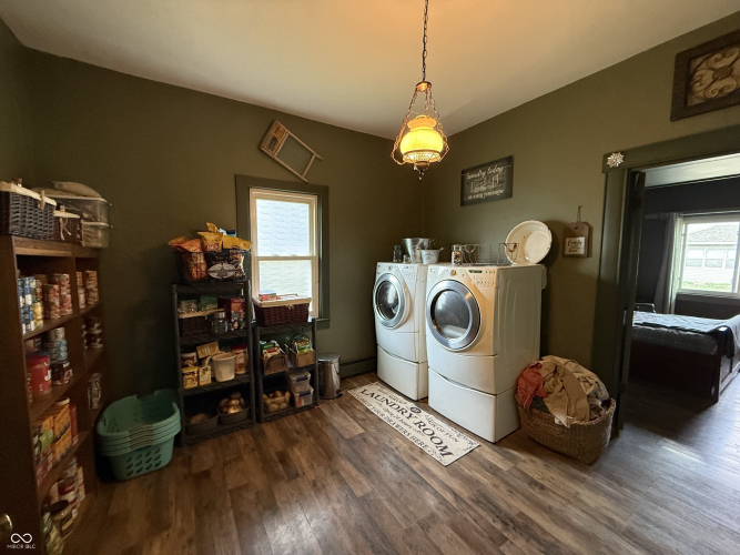 Listing Image 14