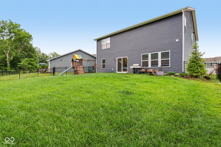 Listing Image 34