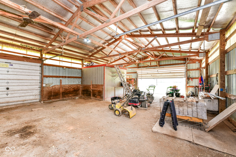 Listing Image 71