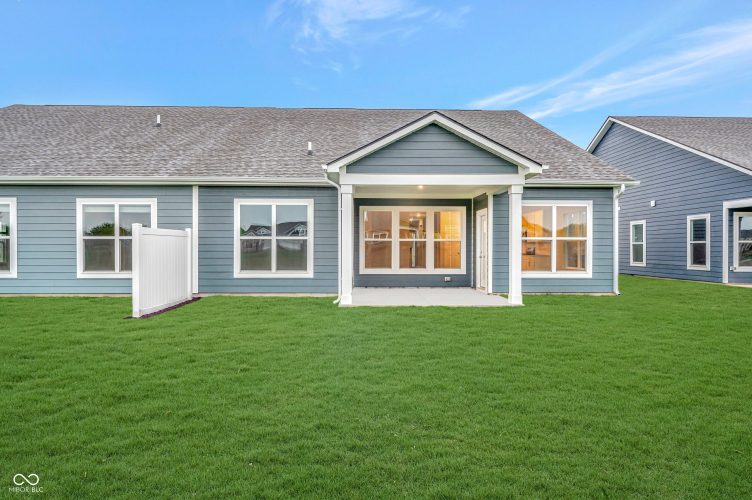 Listing Image 18