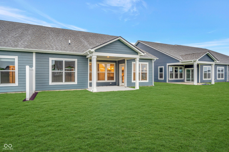 Listing Image 19