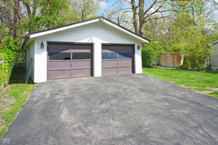 Listing Image 30