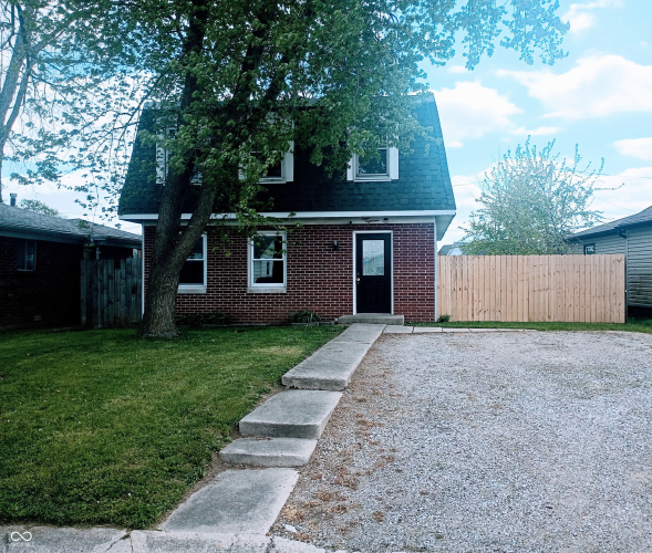 Listing Image 3