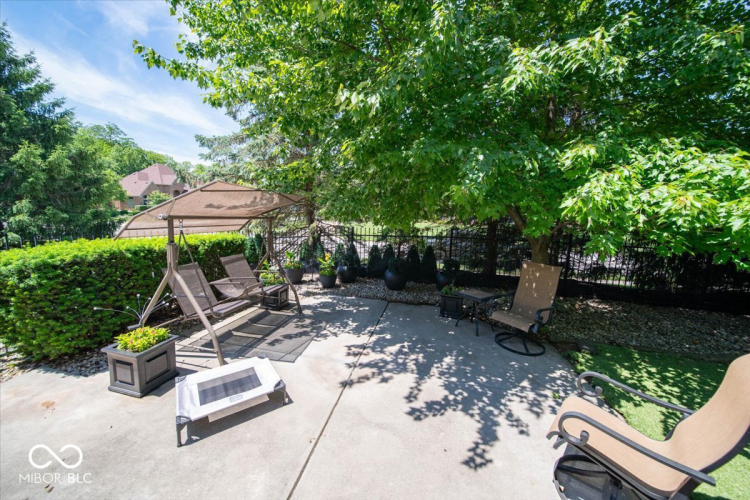 Listing Image 53