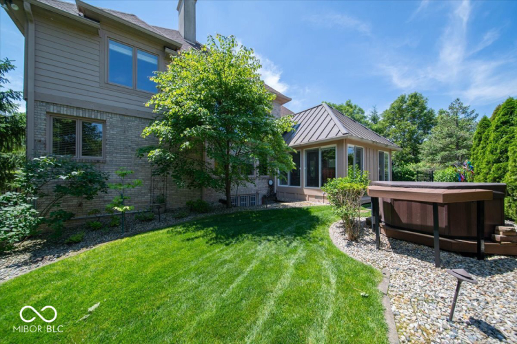 Listing Image 56