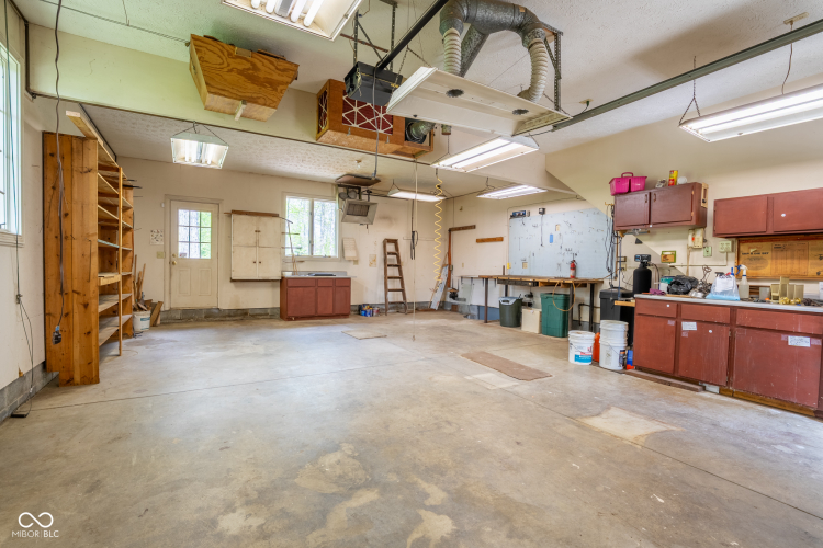 Listing Image 63