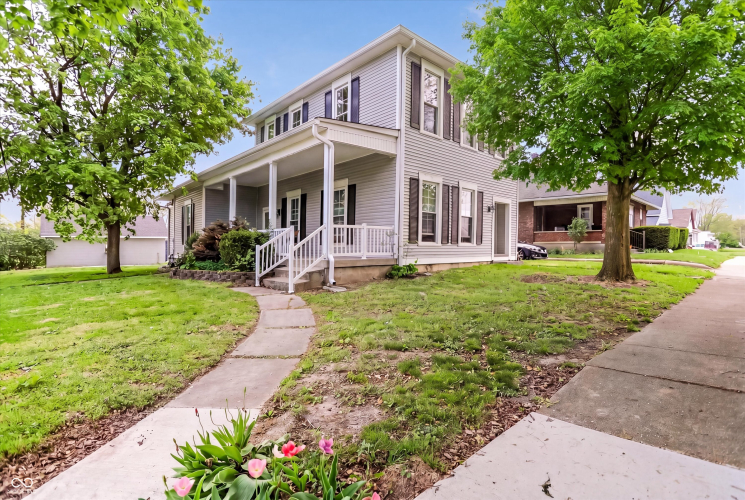 Listing Image 3