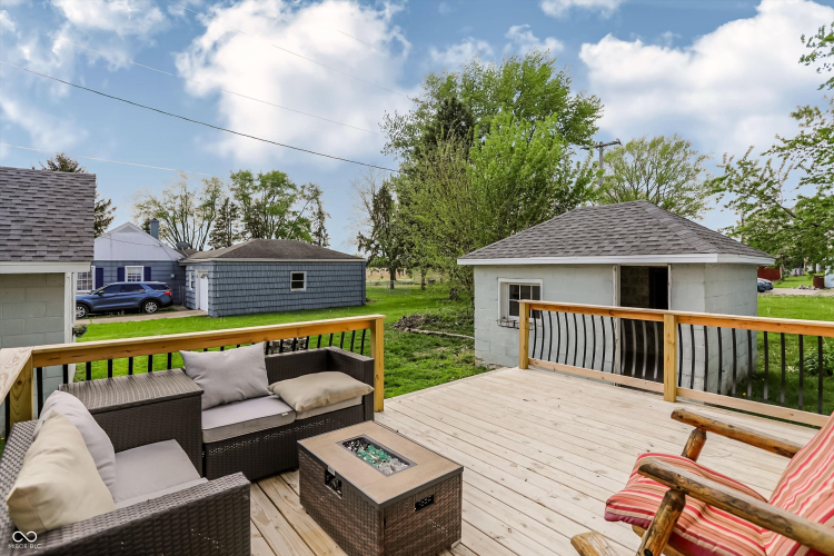 Listing Image 58