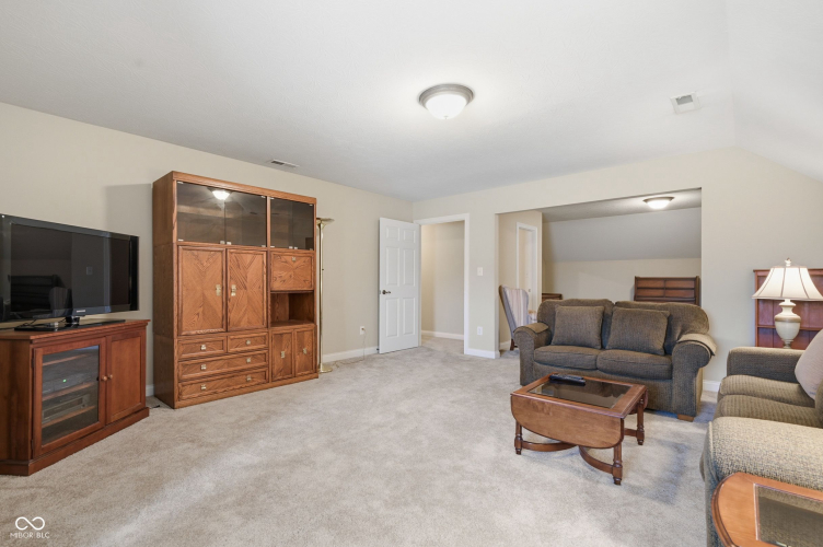 Listing Image 30