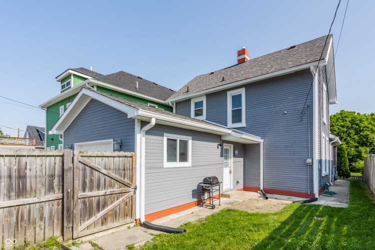 Listing Image 19
