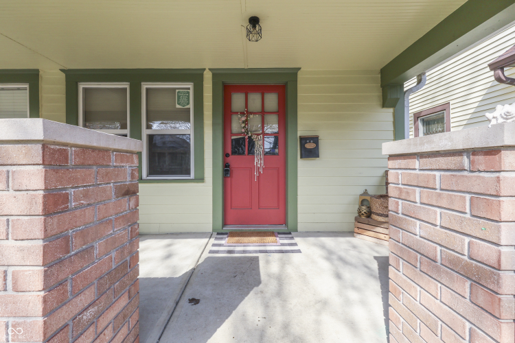 Listing Image 7