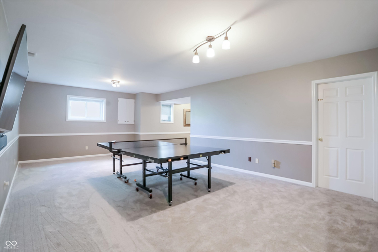 Listing Image 54