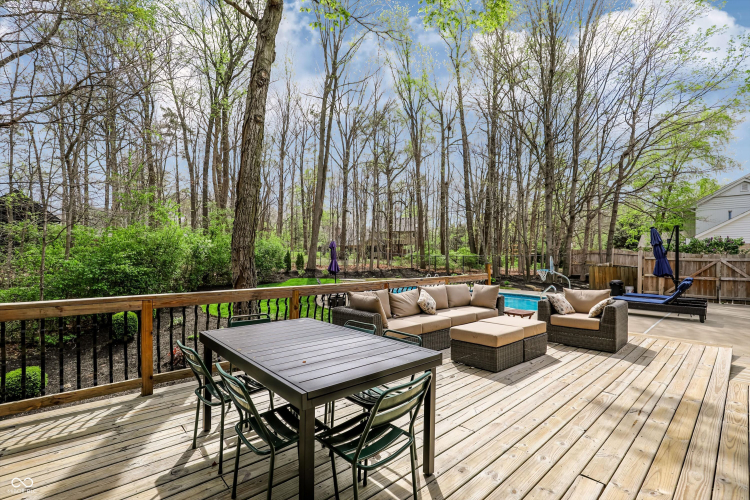 Listing Image 80