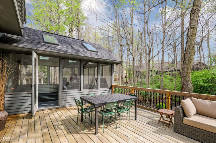 Listing Image 82