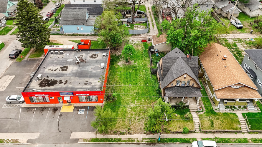 Listing Image 12