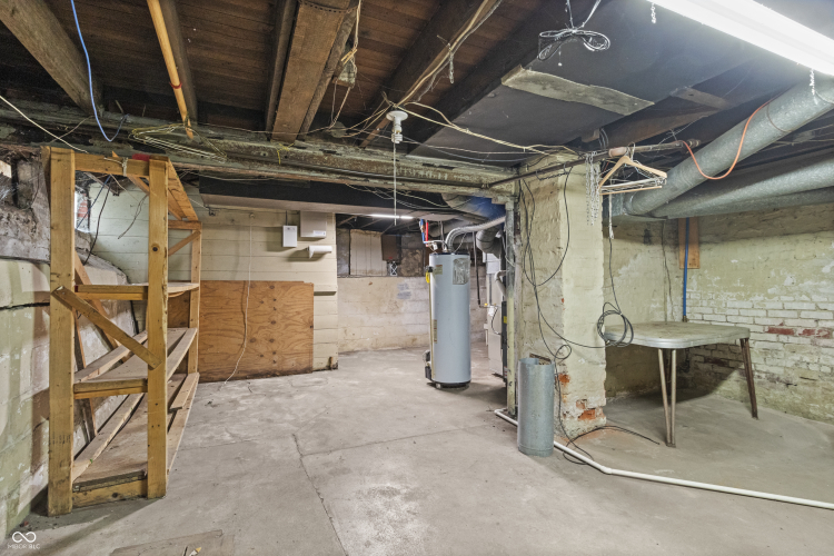 Listing Image 17