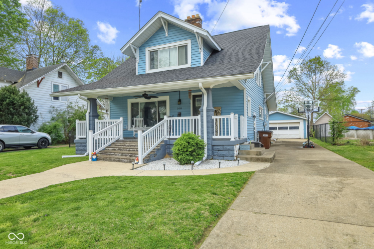 Listing Image 3
