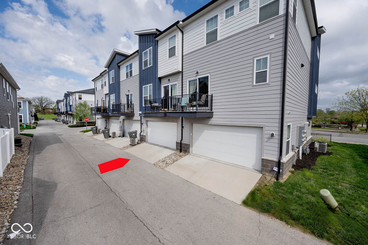 Listing Image 33
