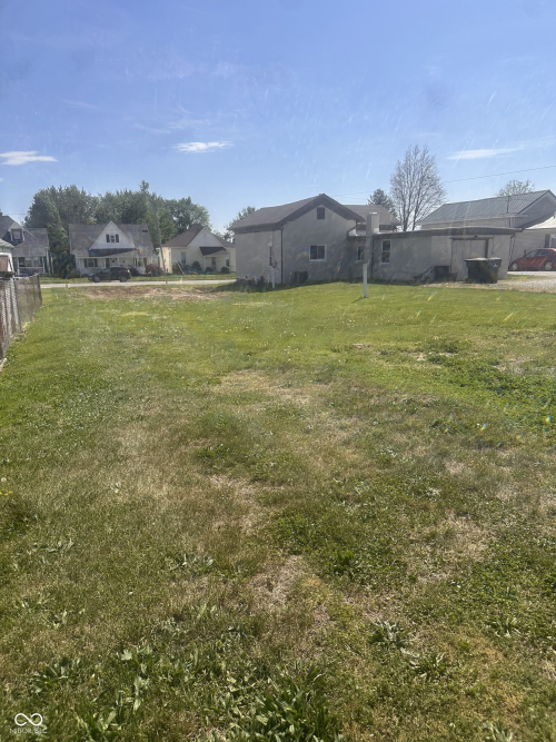 Listing Image 7
