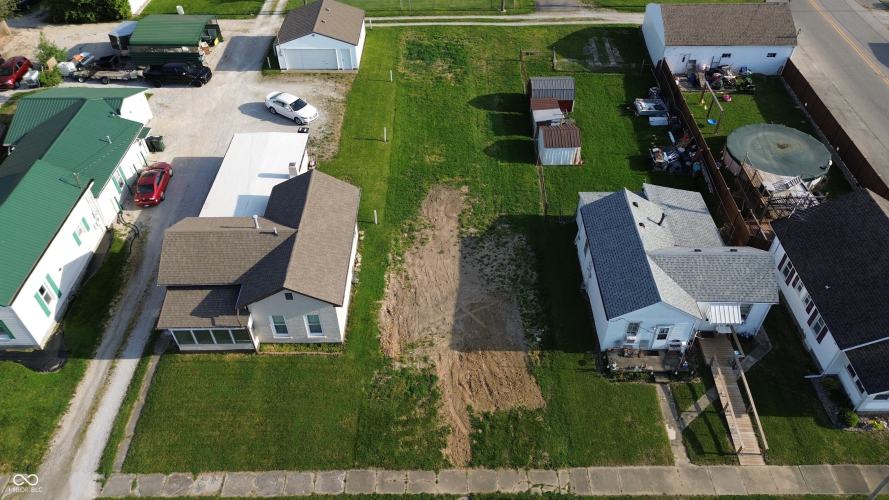 Listing Image 8