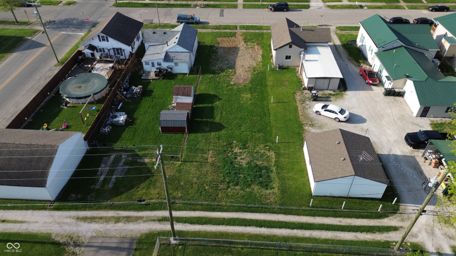 Listing Image 9