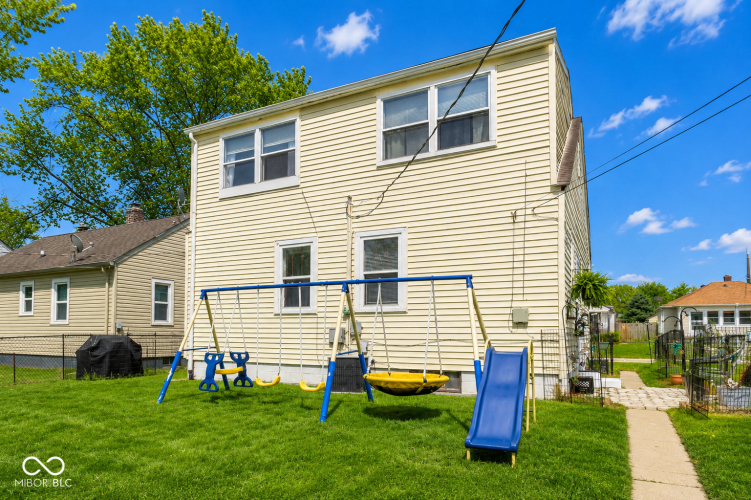 Listing Image 20
