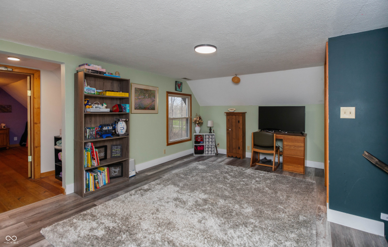 Listing Image 41