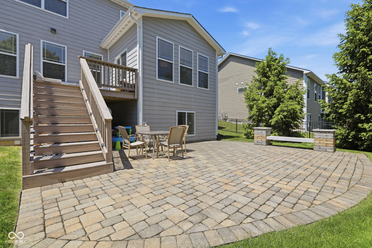 Listing Image 59