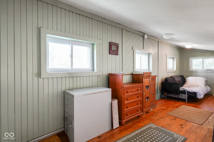 Listing Image 35