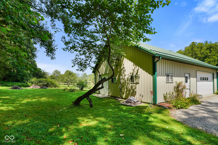 Listing Image 42