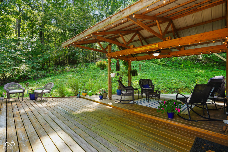 Listing Image 9