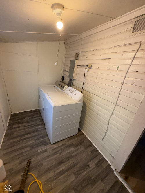 Listing Image 16