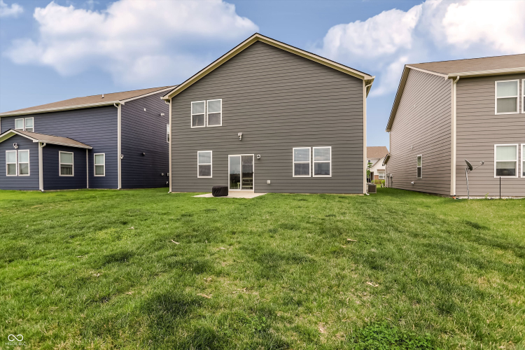 Listing Image 52