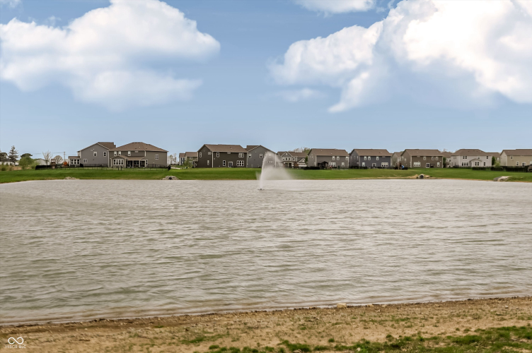 Listing Image 53