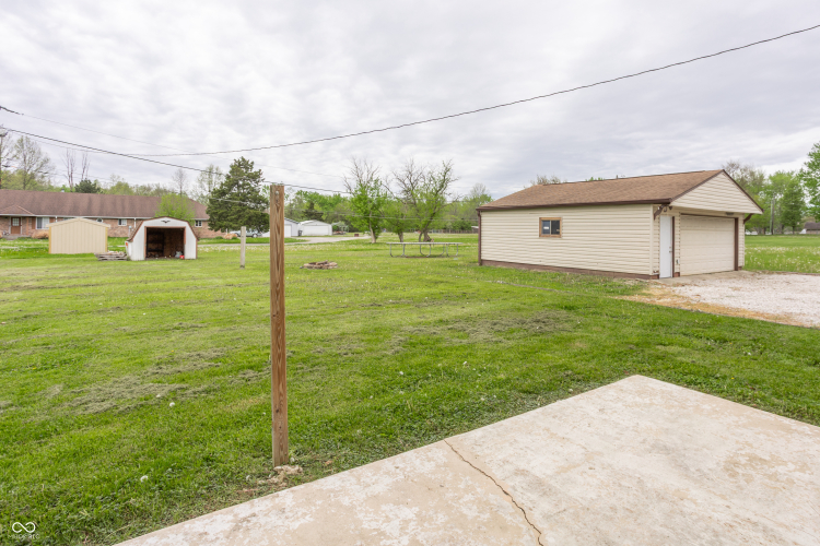 Listing Image 36