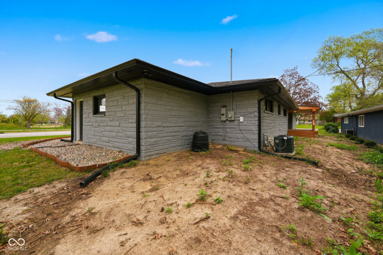 Listing Image 54