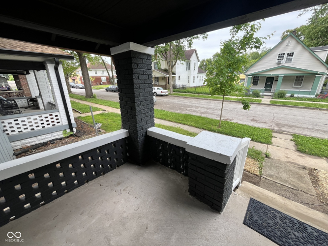 Listing Image 21
