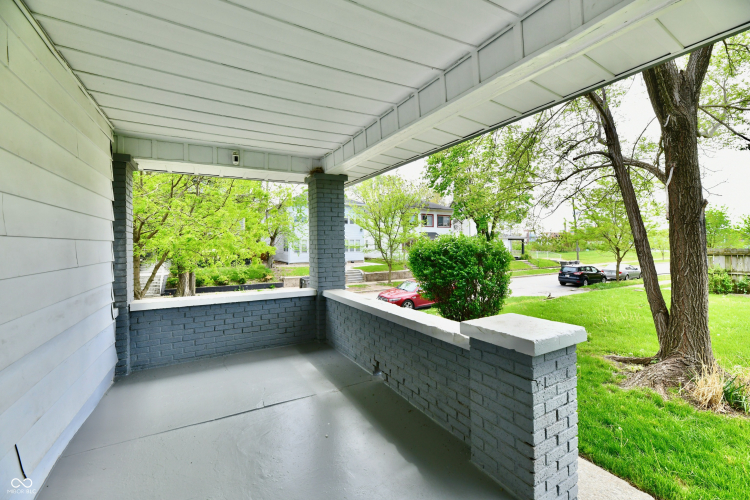 Listing Image 71