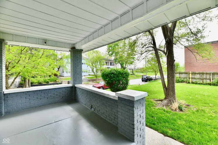 Listing Image 72