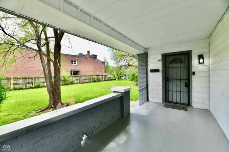 Listing Image 73