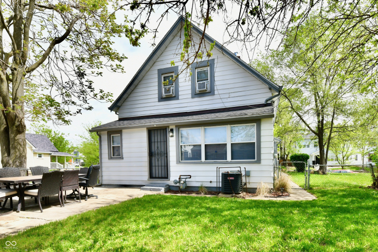 Listing Image 78