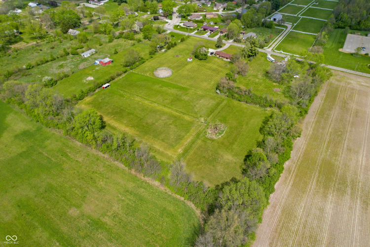 Listing Image 58