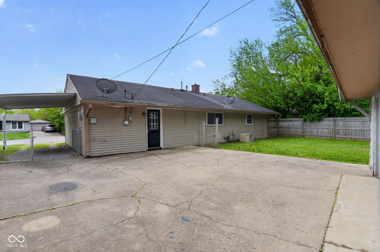Listing Image 31