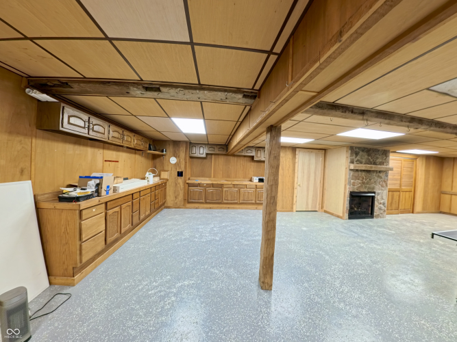 Listing Image 36