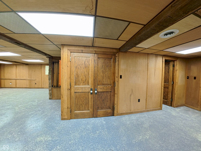 Listing Image 44